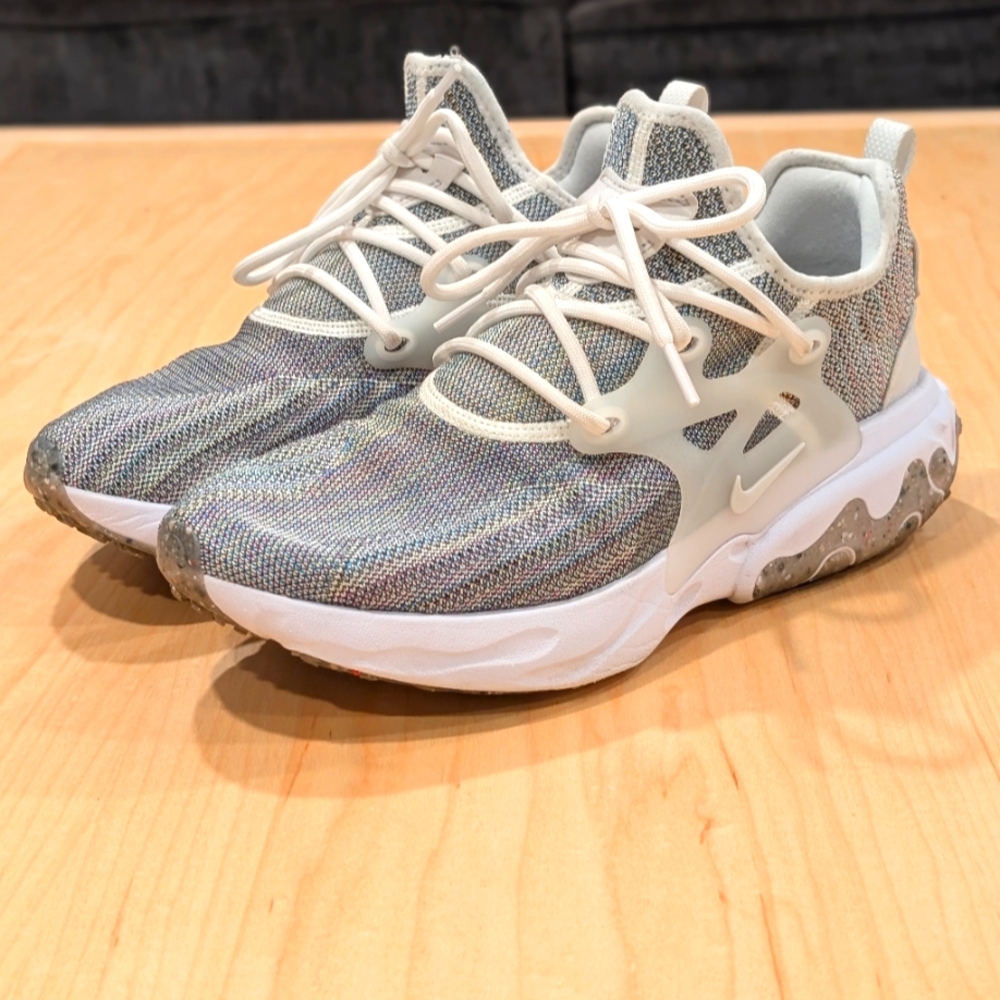 Nike Presto React Flyknit Size 9